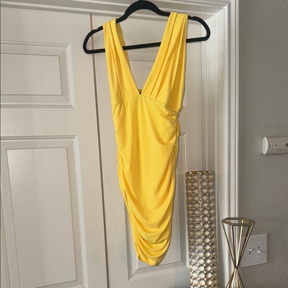 Sabora Yellow Ruched Bodycon Dress Plunge Neckline